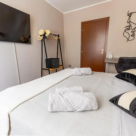 Vakantiehuis Ina's Garden Nicolas *