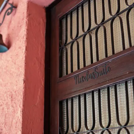 度假居 Ina's Garden Nicolas *