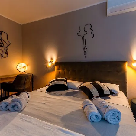 Ina's Garden Nicolas 度假居