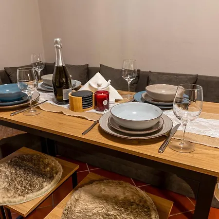 Ina's Garden Nicolas Vakantiehuis *