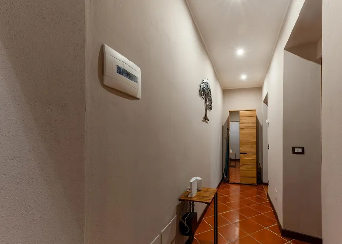 Ina's Garden Nicolas